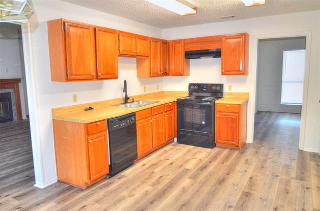 Foto del edificio - 8901 Greentree Dr