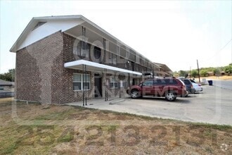 Building Photo - 609 Sunset Ln