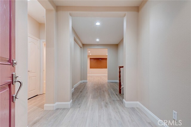 Building Photo - 8422 E Altaview Dr