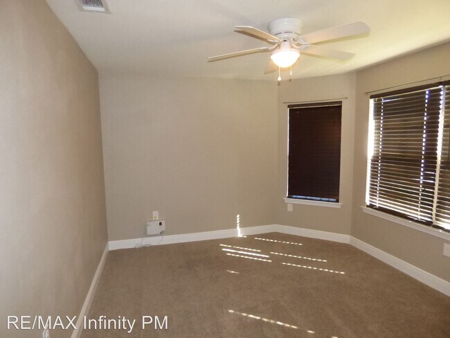 Foto del edificio - 3 br, 2 bath House - 6919 Harvest Way