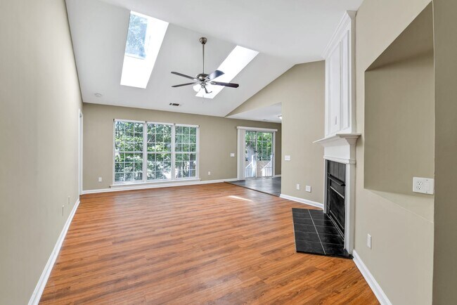 Building Photo - 1519 Rumstone Ln