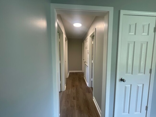 Foto del edificio - Renovated 3 Bedroom 1 Bath Home for Rent!!
