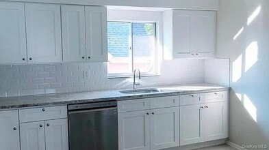 Building Photo - 41-30-41249 249th St