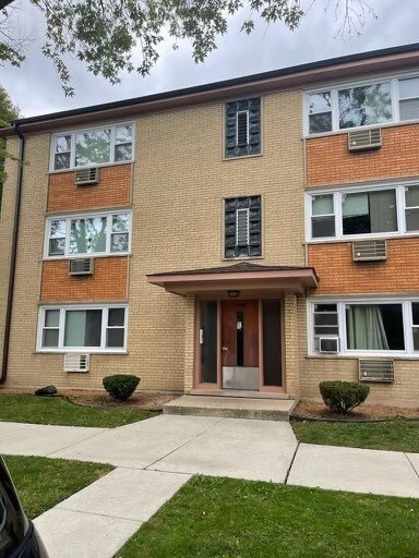 Foto del edificio - 5555 N Washtenaw Ave