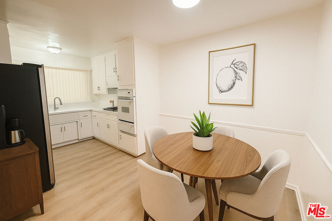 Building Photo - 926 S Bedford St