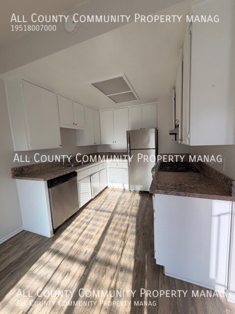 Foto del edificio - 324 Cassidy St