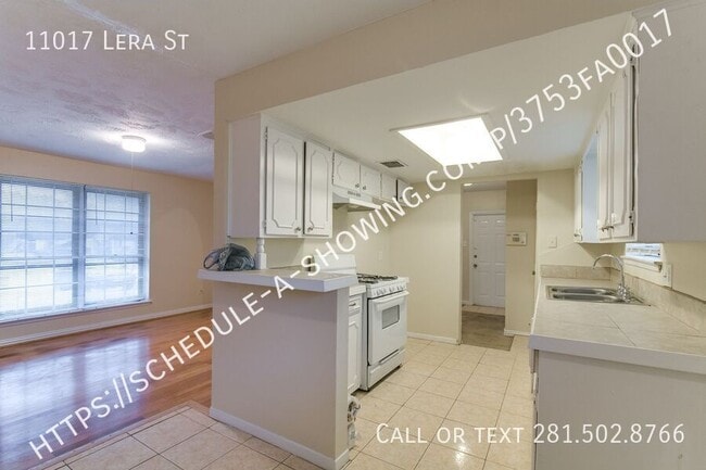 Building Photo - 11017 Lera St