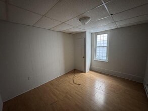 Building Photo - 663 E Market St