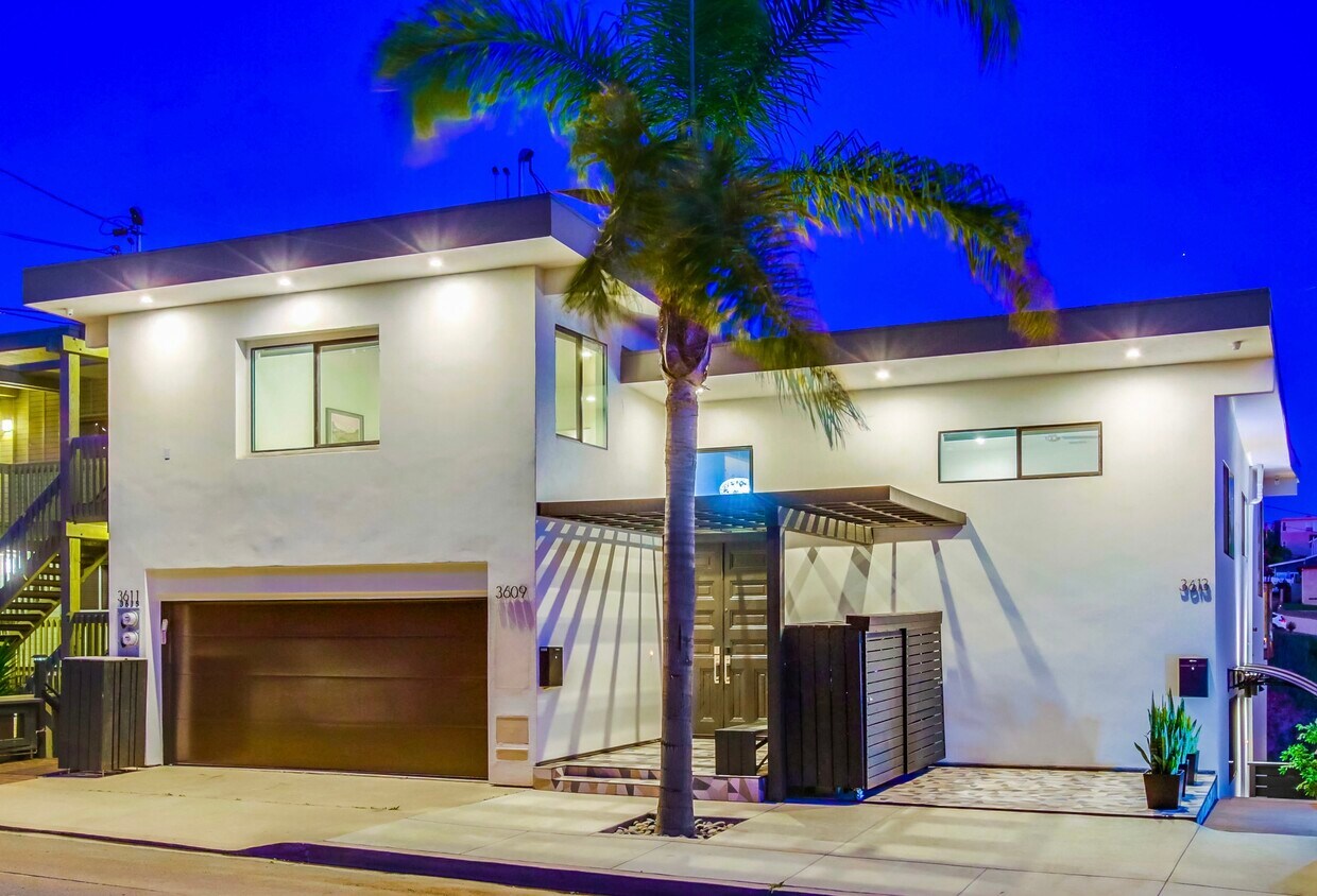 Foto principal - 3613 Keating St