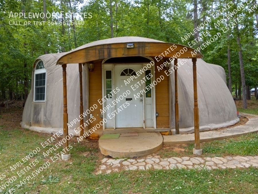 Primary Photo - 2147 Gumlog Rd