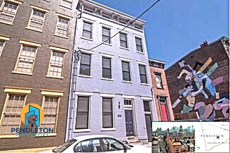 Building Photo - 514 E 12th St