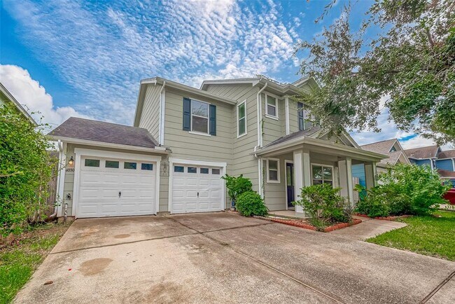 Building Photo - 4030 Dogwood Hill St