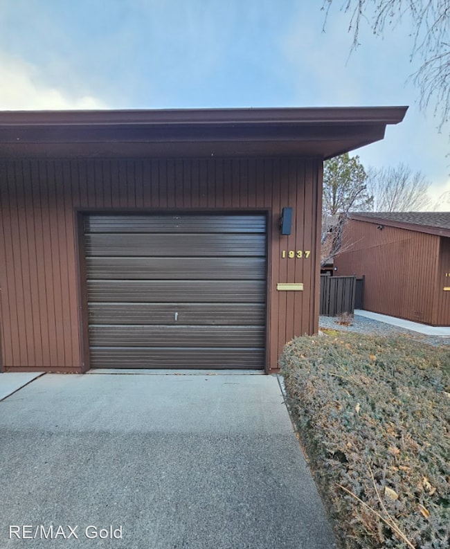 Building Photo - 2 br, 3 bath House - 1937 Villa Way South