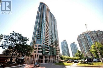 Building Photo - 208 Enfield Pl