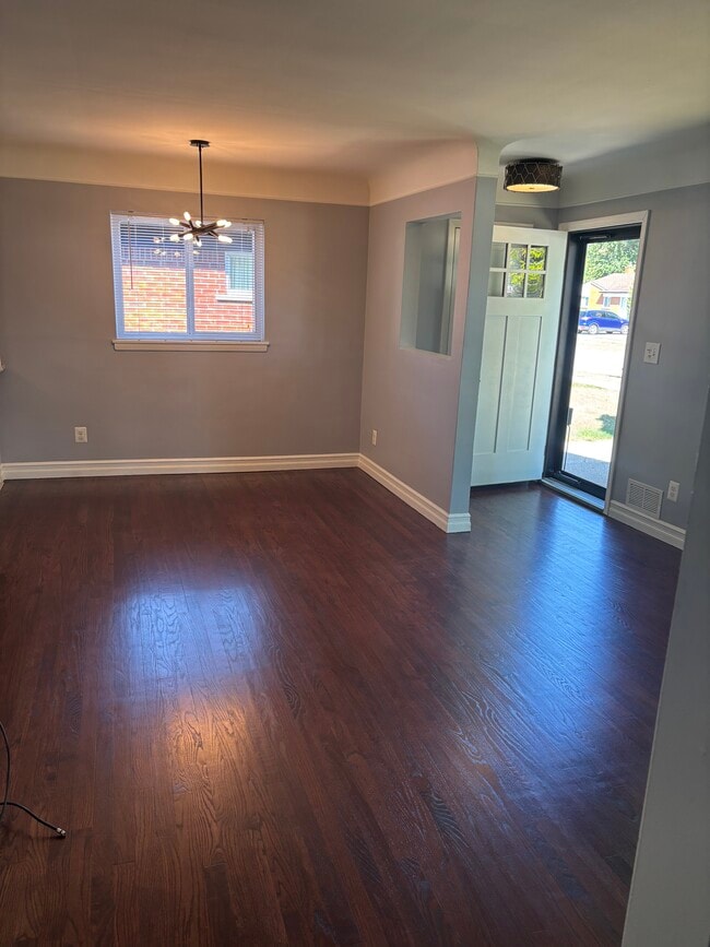 Building Photo - 29195 Spoon Ave