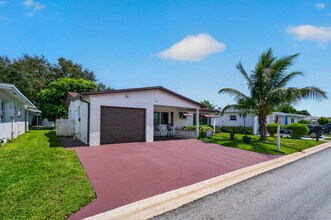 Building Photo - 1150 NW 72nd Terrace