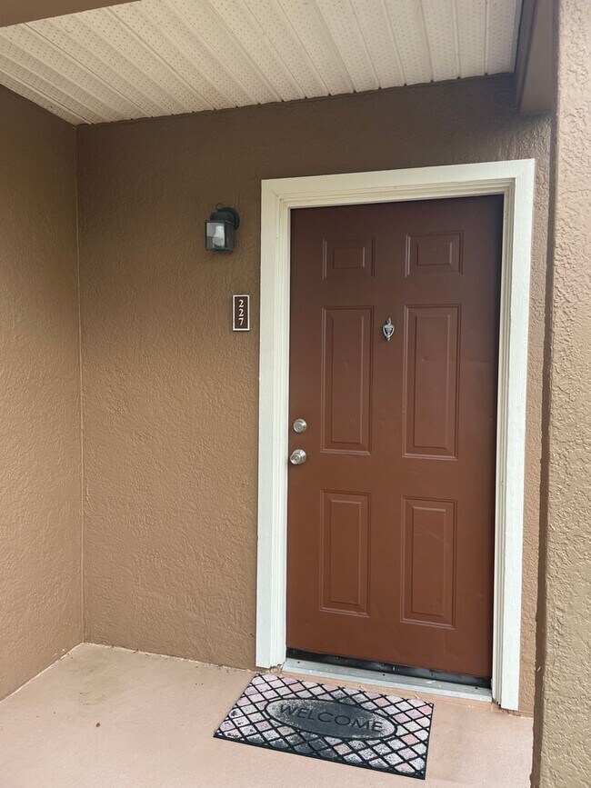 Building Photo - 2/2 condo for rent in Viera East