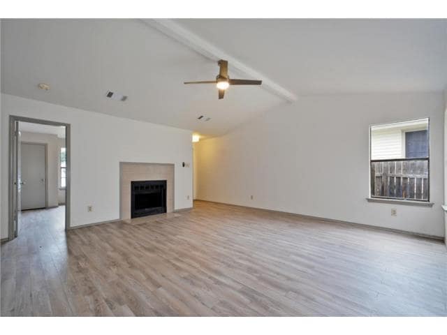 Foto del edificio - 12921 Covington Trail