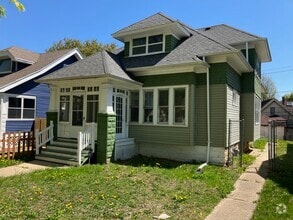 Building Photo - 2330 N 47th St