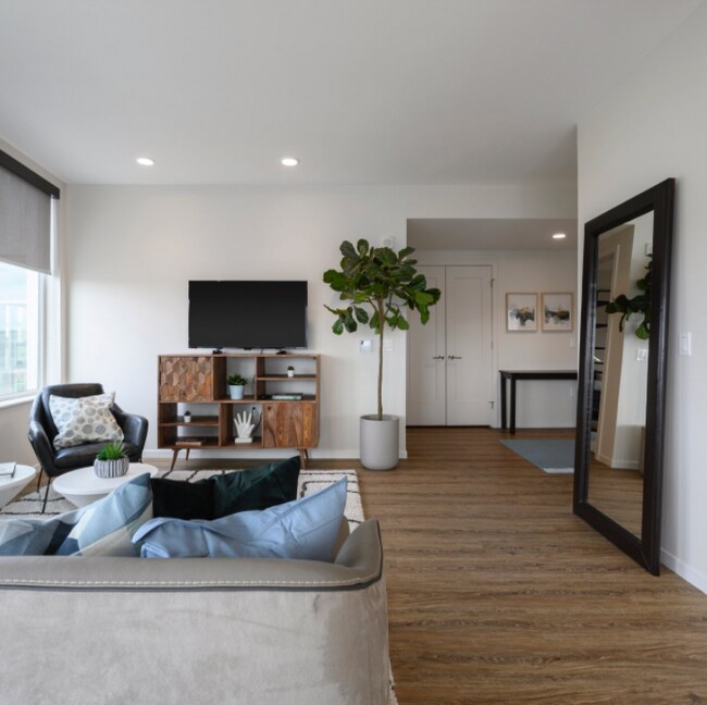 Foto del edificio - 510 Rutherford Ave