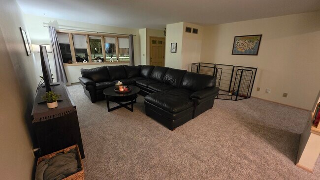 Foto del edificio - 2747 N 92nd St