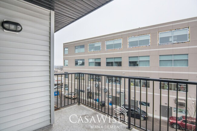 Building Photo - 340-340 Windermere Rd NW
