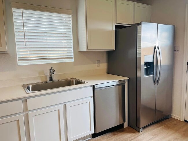 Foto del edificio - 26739 Paloma Blanca Dr