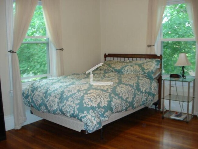 Foto del edificio - Free Laundry, Close to St. Elizabeth Hospi...