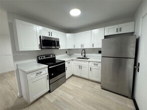 Building Photo - 12215 W Dixie Hwy