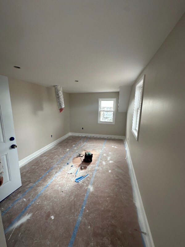 Building Photo - 1370 Acushnet Ave