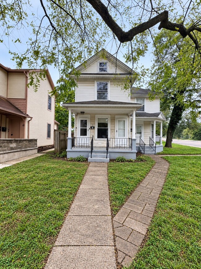 Building Photo - 63 Drake Ave