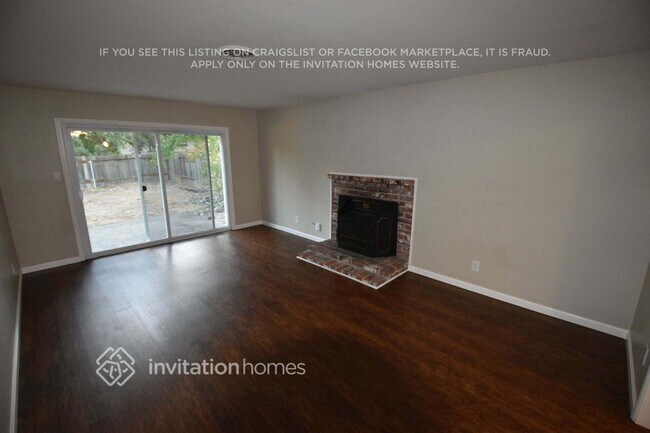 Foto del edificio - 5512 Chauncey Way