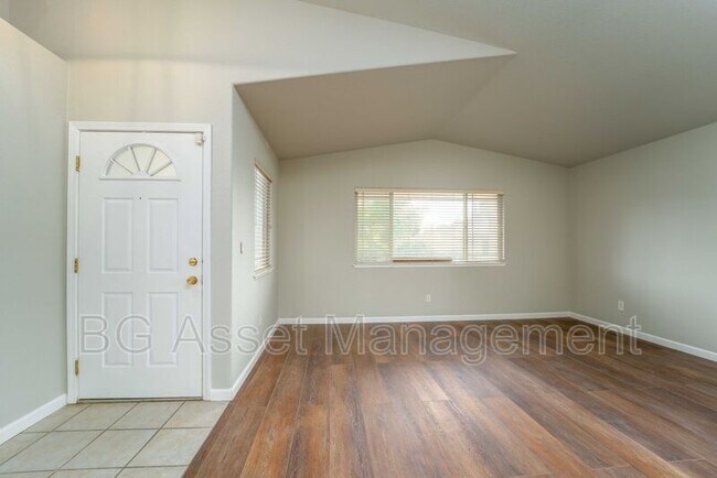 Foto del edificio - 5409 Piute Way