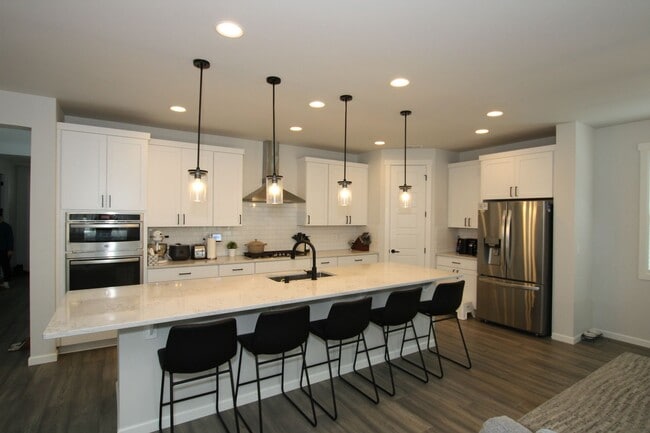 Building Photo - Stunning 3-Bedroom Gig Harbor Home with Bonus Room & A/C