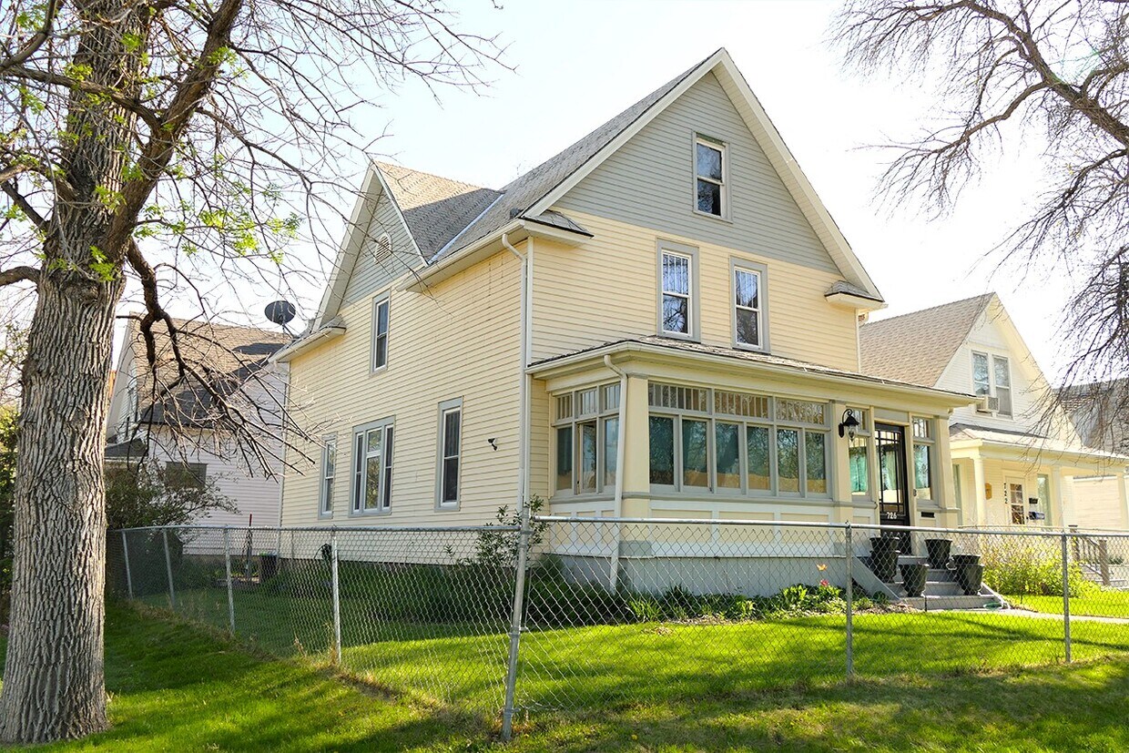 726 4th Ave S, Great Falls, MT 59405 House Rental in Great Falls, MT