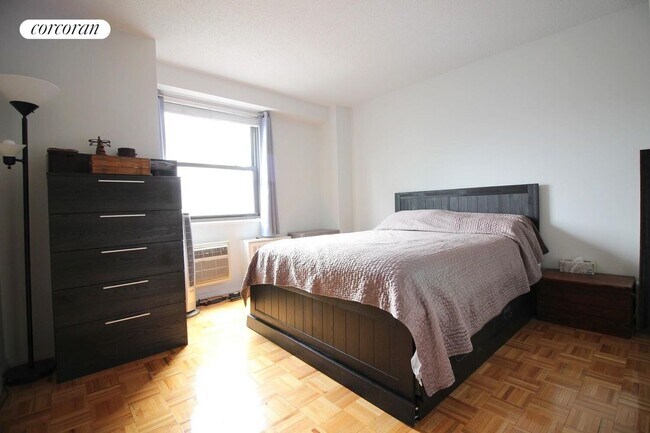 Foto del edificio - 401 2nd Ave