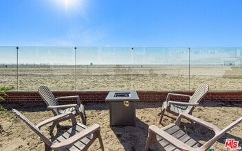 Building Photo - 605 Palisades Beach Rd