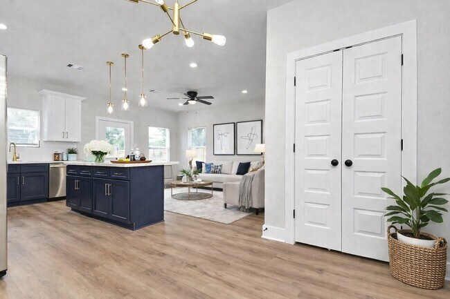 Foto del edificio - 4713 Talina Way