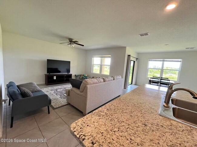 Foto del edificio - 2183 Farmhouse Rd SE