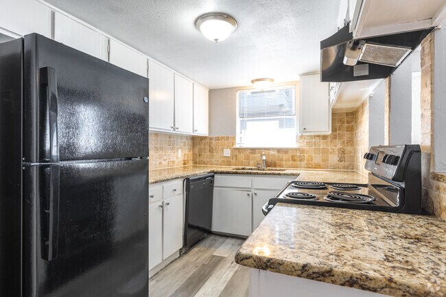 2 habitaciones, 1,5 baños, 950 pies cuadrados, cocina - Treehouse Apartments