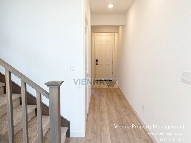 Foto del edificio - 7361 Moon Dream Wy
