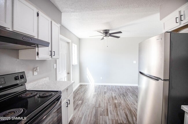 Building Photo - 1306 Wyoming Ave