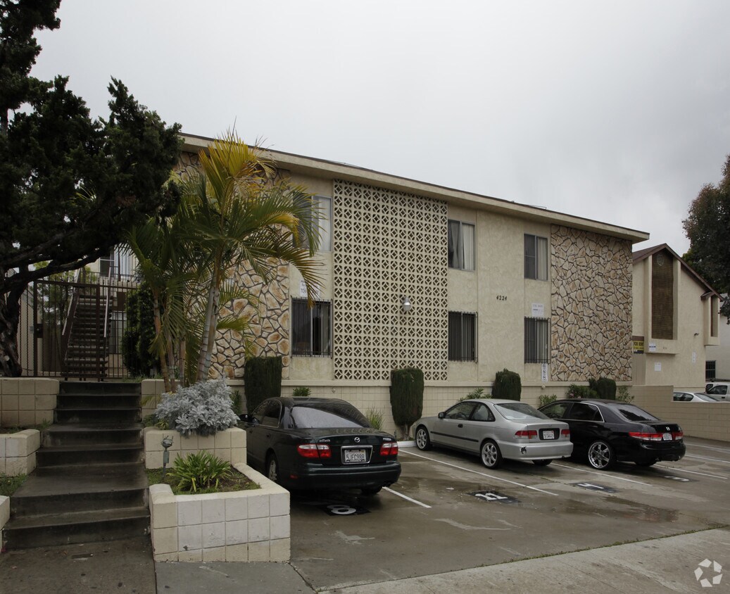 Building Photo - 4224 Estrella Ave