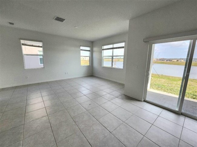 Foto del edificio - 8627 Salty Sands St