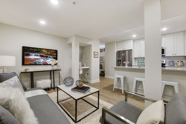 Building Photo - 3546 Emerson Ave S #5