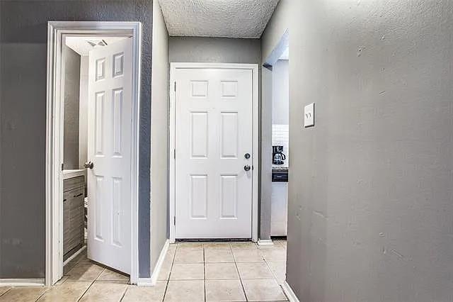 Building Photo - 3832 Coates Cir