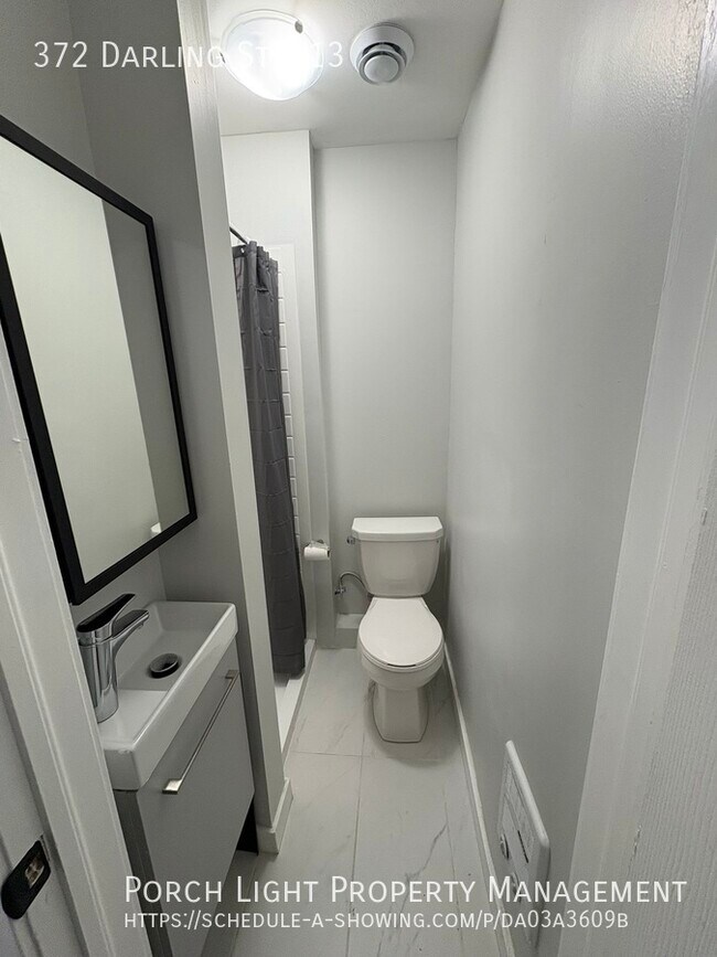 Photo du bâtiment - Totally Unique 2 Storey 1 Bedroom Apartmen...