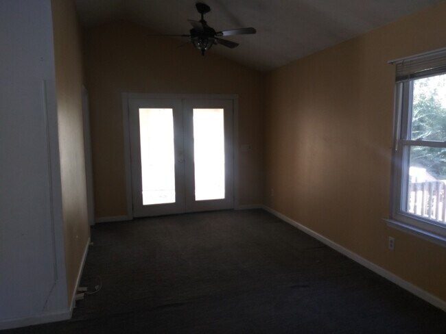 Foto del edificio - 1491 Devon Mill Way