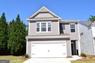 Building Photo - 74 Newnan Lakes Dr