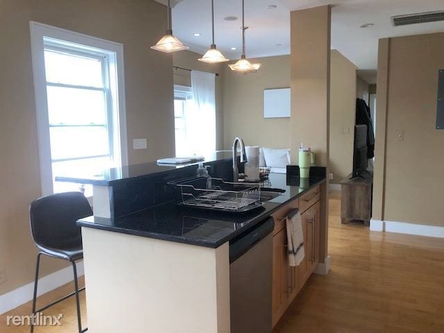 Building Photo - 2 br, 1 bath Condo - 108 I St # 2